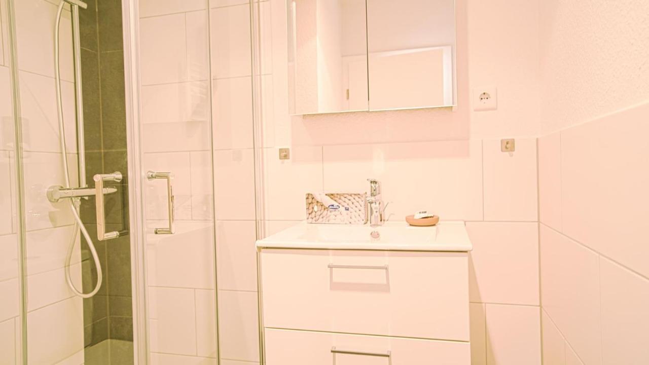 Seepferdchen - Kuscheliges Apartment Mit Meerblick-Balkon วังเกร์โอเกอ ภายนอก รูปภาพ