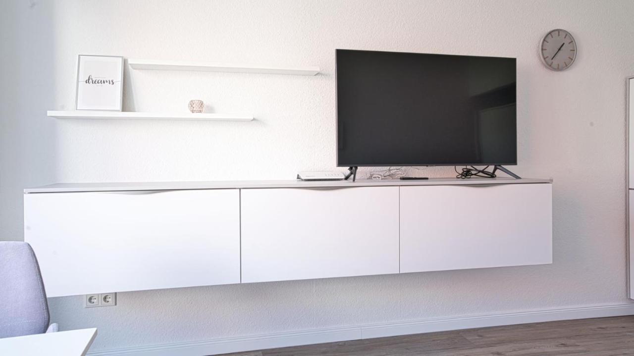 Seepferdchen - Kuscheliges Apartment Mit Meerblick-Balkon วังเกร์โอเกอ ภายนอก รูปภาพ